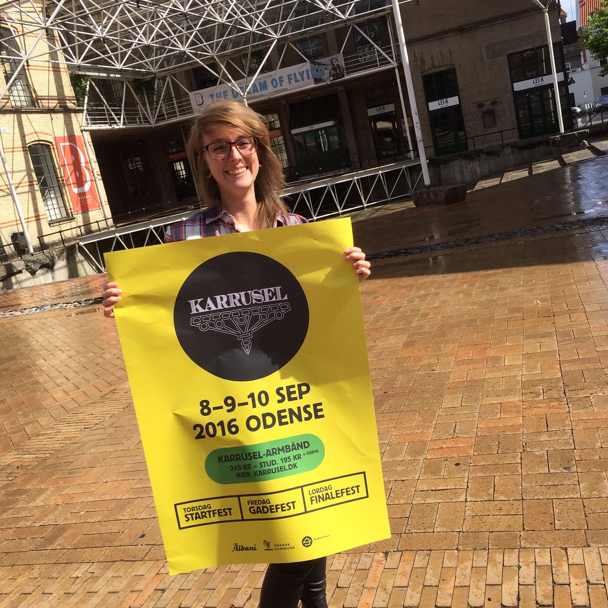 StudenterhusOde's tweet photo. bliv frivillig til @Karruselfest den 8-10sep. Skriv til festival@studenterhus.dk @StudenterhusOde #mitodense https://t.co/H5IkwWoIp5