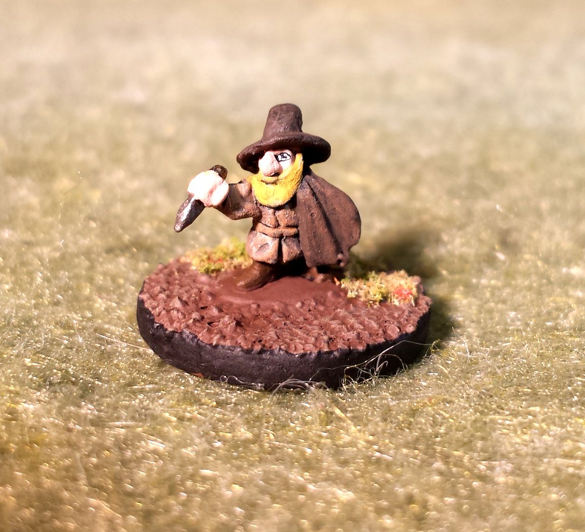 JadeGamingNews's tweet photo. Butters the Gnome Thief and Beggar from the Arachnophobia Campaign. By @Blazo412  https://t.co/kplIqPrboD #dnd #rpg https://t.co/6DJHmmL9NM