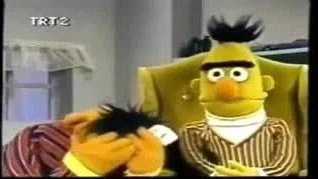 Yingemin Sultana Boya Sürerken Şefimin Onlara  bakışı ahahgsgahahshs #TutkununRengi