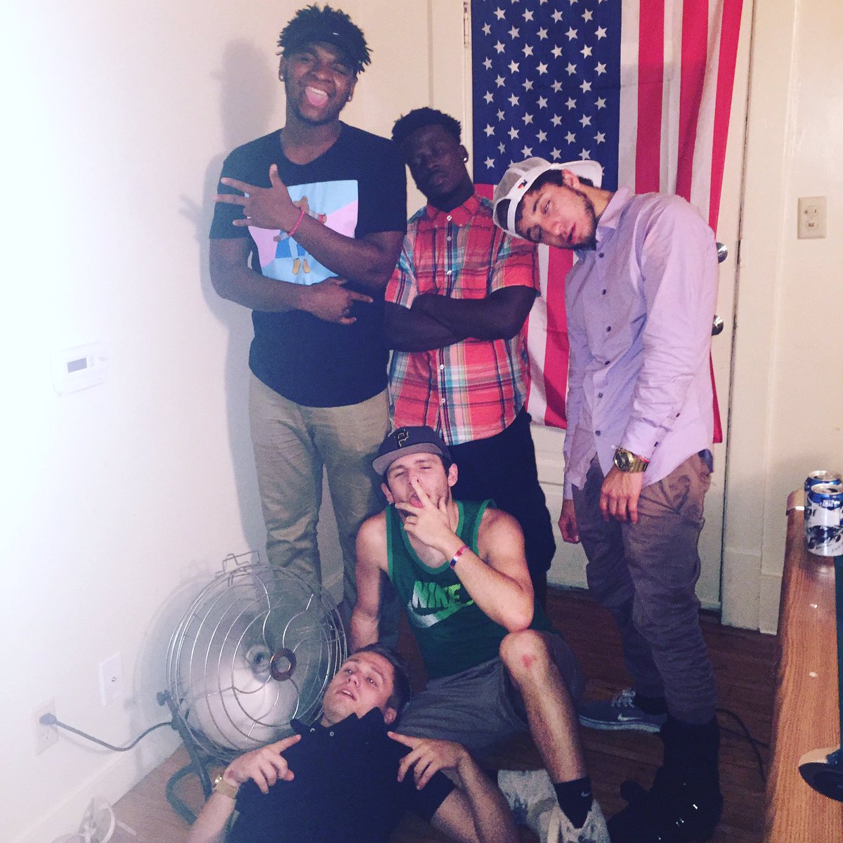 DJ_Diabetes_'s tweet photo. This weekend was Lit 🔥🔥 #RAMEN21 @taydernayder you the best✊🏽✊🏽 https://t.co/VVvBCGuHqC