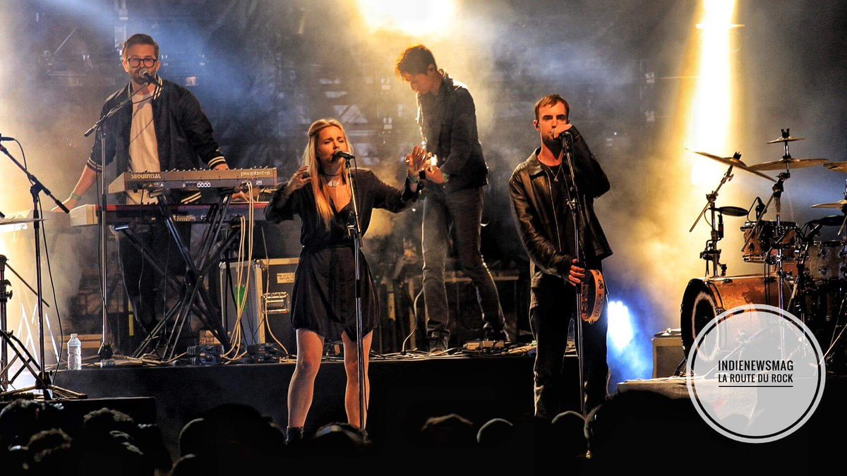 IndieNewsMag's tweet photo. Pfiou ! La beauté suprême de @haelos à @laroutedurock ! 

#RDR2016 #haelos #stmalo https://t.co/S42uUhVirY