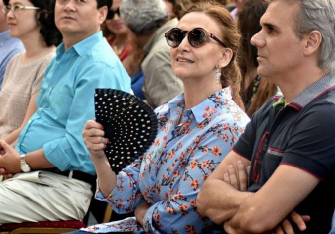 C5N's tweet photo. Michetti, imputada por el origen de los 50 mil dólares que le robaron https://t.co/HJlOcKU8Yj https://t.co/IPNOceTKJm
