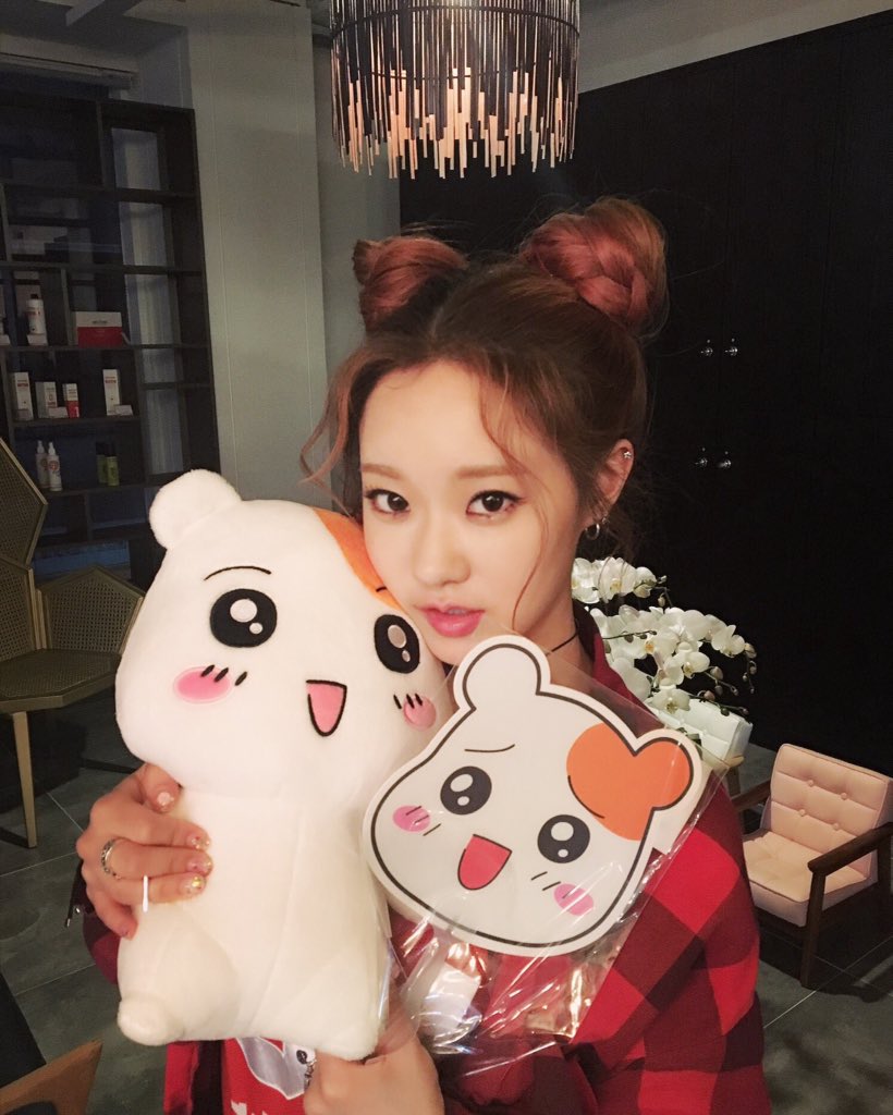 KPOPGirllGroups's tweet photo. دانا - ماتيلدا https://t.co/qjk7oDE2ad
