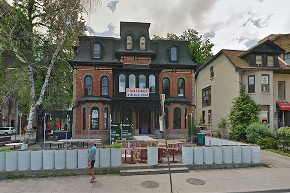 blogTO's tweet photo. .@barVolo will be re-opening in a historic mansion on Church St. https://t.co/LC16qEaz5R https://t.co/wkojD12ZqS