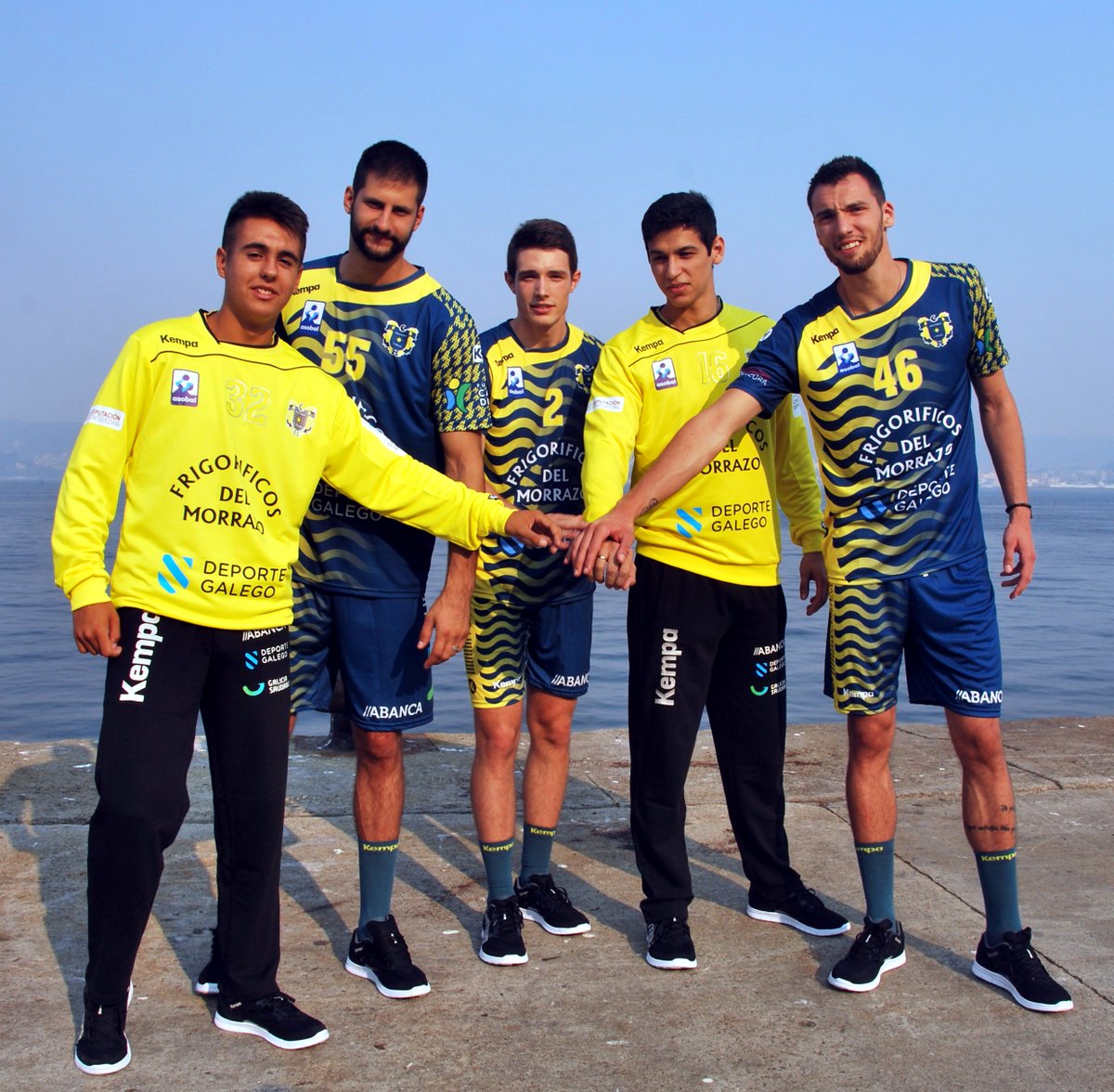 En estos momentos se está presentando el <a href="/balonmancangas/">Balonmán Cangas</a> de <a href="/balonmanoASOBAL/">インドネシア</a> en el Atrio de <a href="/RomariaDarbo/">Romaría de Darbo</a>