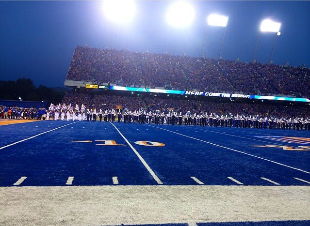 BoiseStateLiv's tweet photo. Just under a month till the Broncos kick off at home!! ๐ด๐ #homeopener #boisestatevswashingtonstate #boisestate https://t.co/RABXYgNSmG