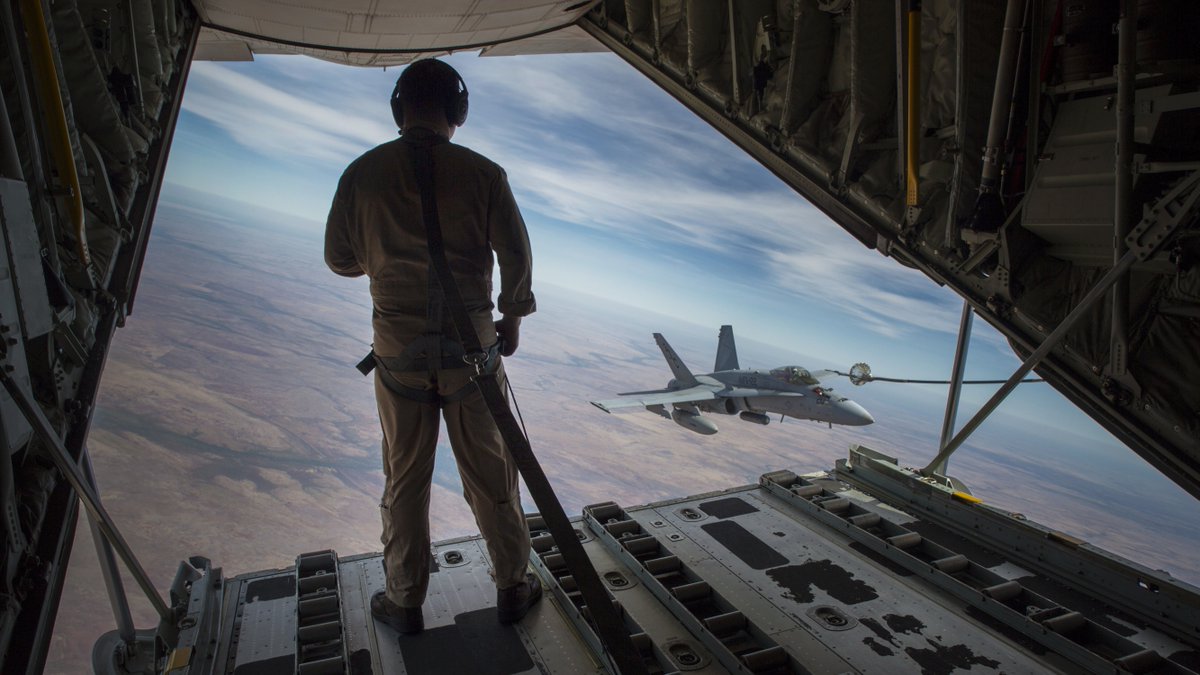 U.S. Marines tweet media