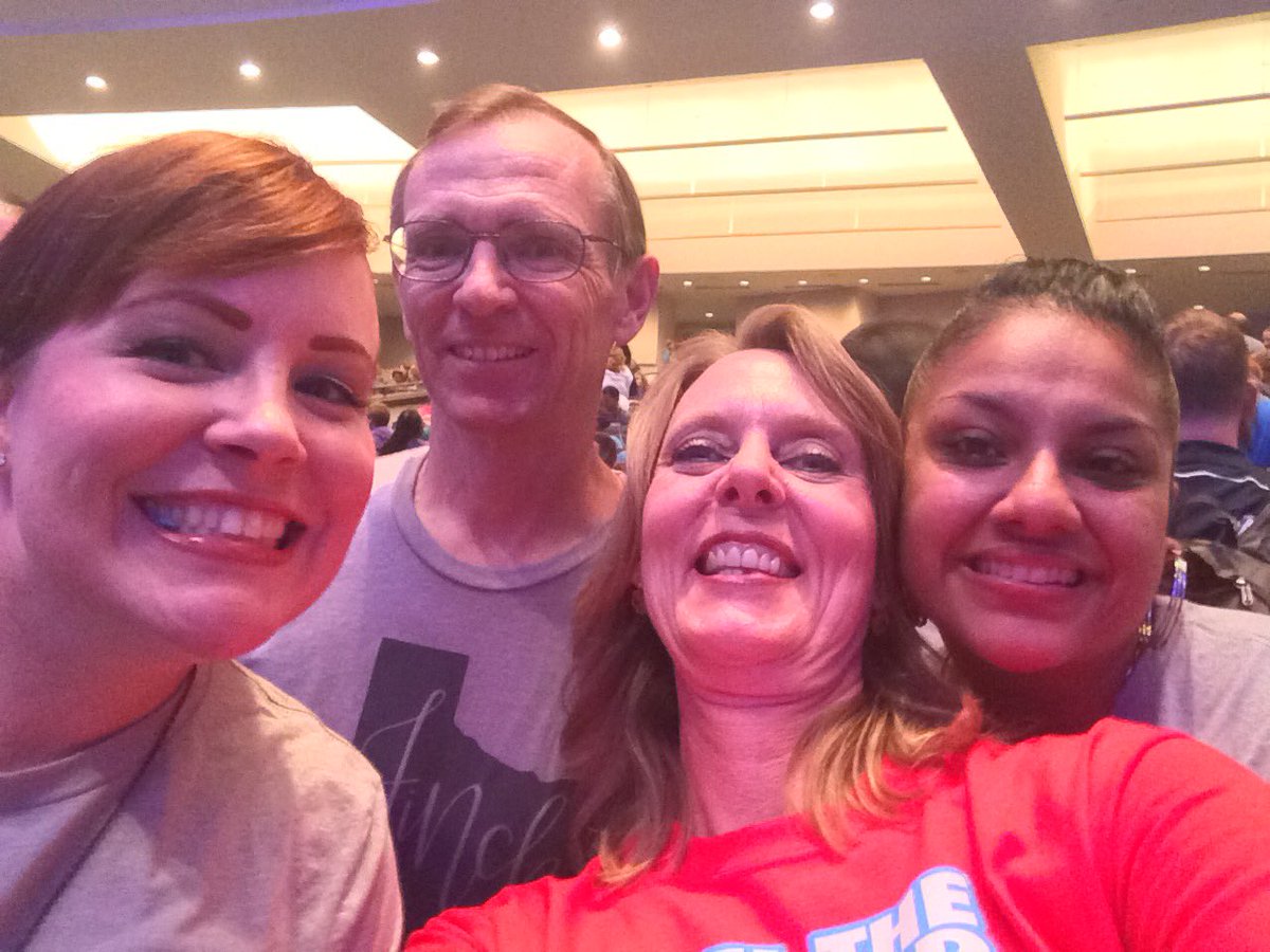 Dat1Teacher's tweet photo. #mckconvo #missingoldfriends https://t.co/1MXtNTF18D