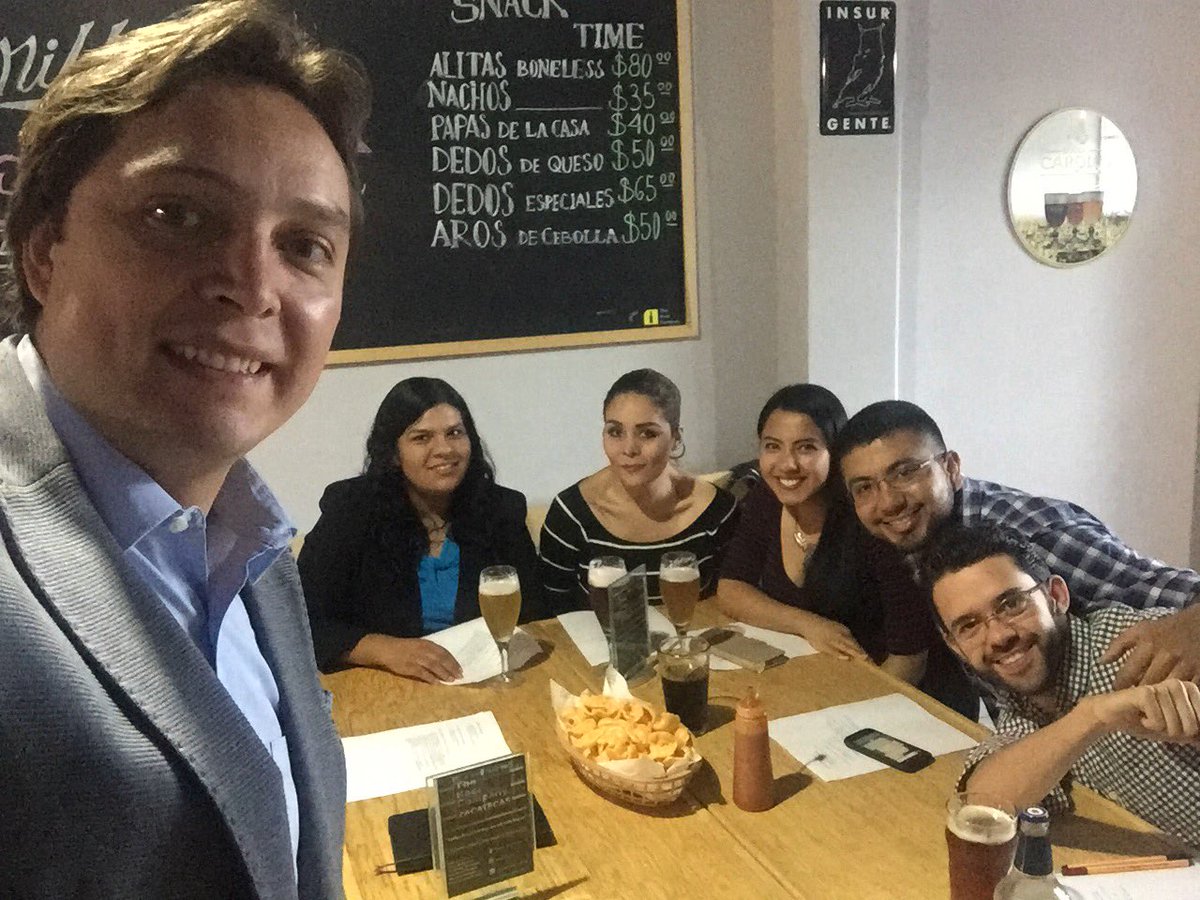 kybernuszac's tweet photo. Feliz Día de la Juventud en #Zacatecas #JuventudMexicana #ActitudKybernus #SéElCambio @MarianoTello @kybernuszac https://t.co/u0se5PtpU0