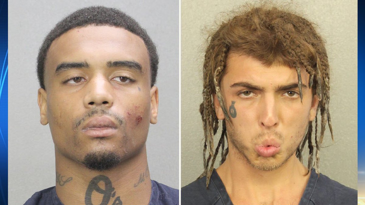 Two arrested after stealing restaurant tip jar, cops say bit.ly/2aQTDvL?utm_me… https://t.co/3C7JNeKuyq