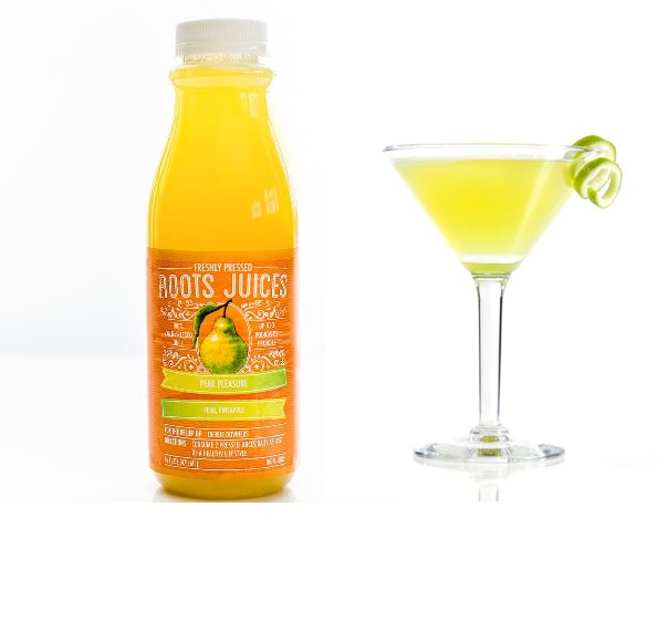 Lounging by the pool this weekend? Add a splash of Prosecco to our #PearPleasure for the perfect summer cocktail.