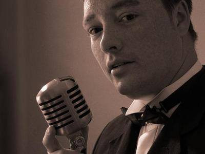 Join our Frank Sinatra Night on 13 Aug. Save 50% when booking online using promo code fb5  westonemanor.com/frank