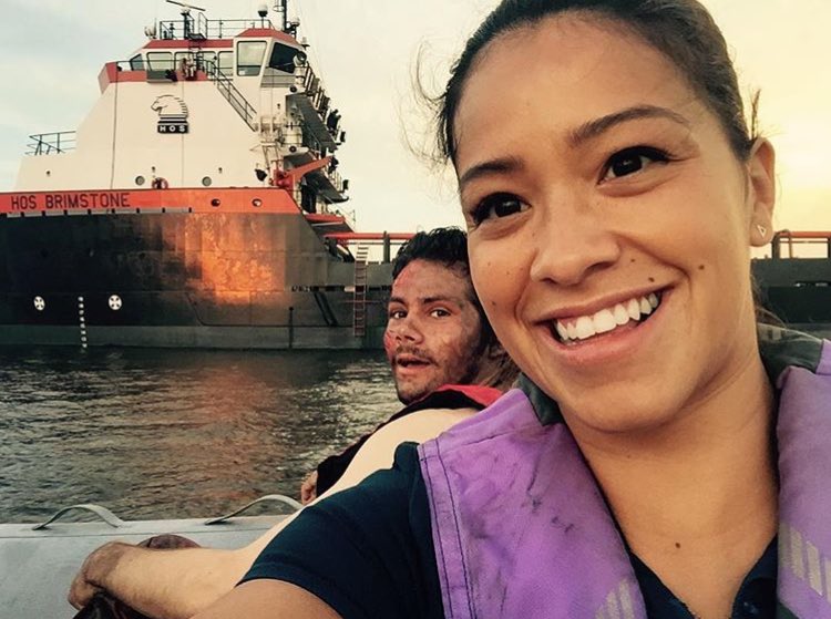 DylanONotes's tweet image. Dylan and Gina on the set of DWH!!