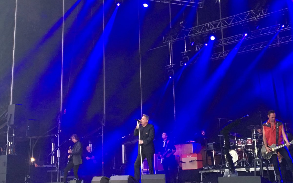 WNHFest's tweet photo. El grande @LOQUILLOoficial en el #WNHFest2016 !! #WNHF #Foz https://t.co/OohJwO2dYs