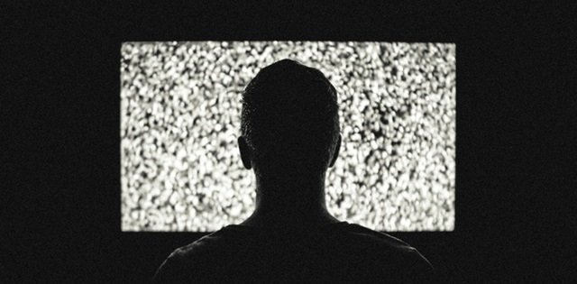 barton_david's tweet photo. 5 ways #MrRobot and other #TV shows are dominating the digital world https://t.co/Lzf3uRr9JA https://t.co/A8zz0nEhim