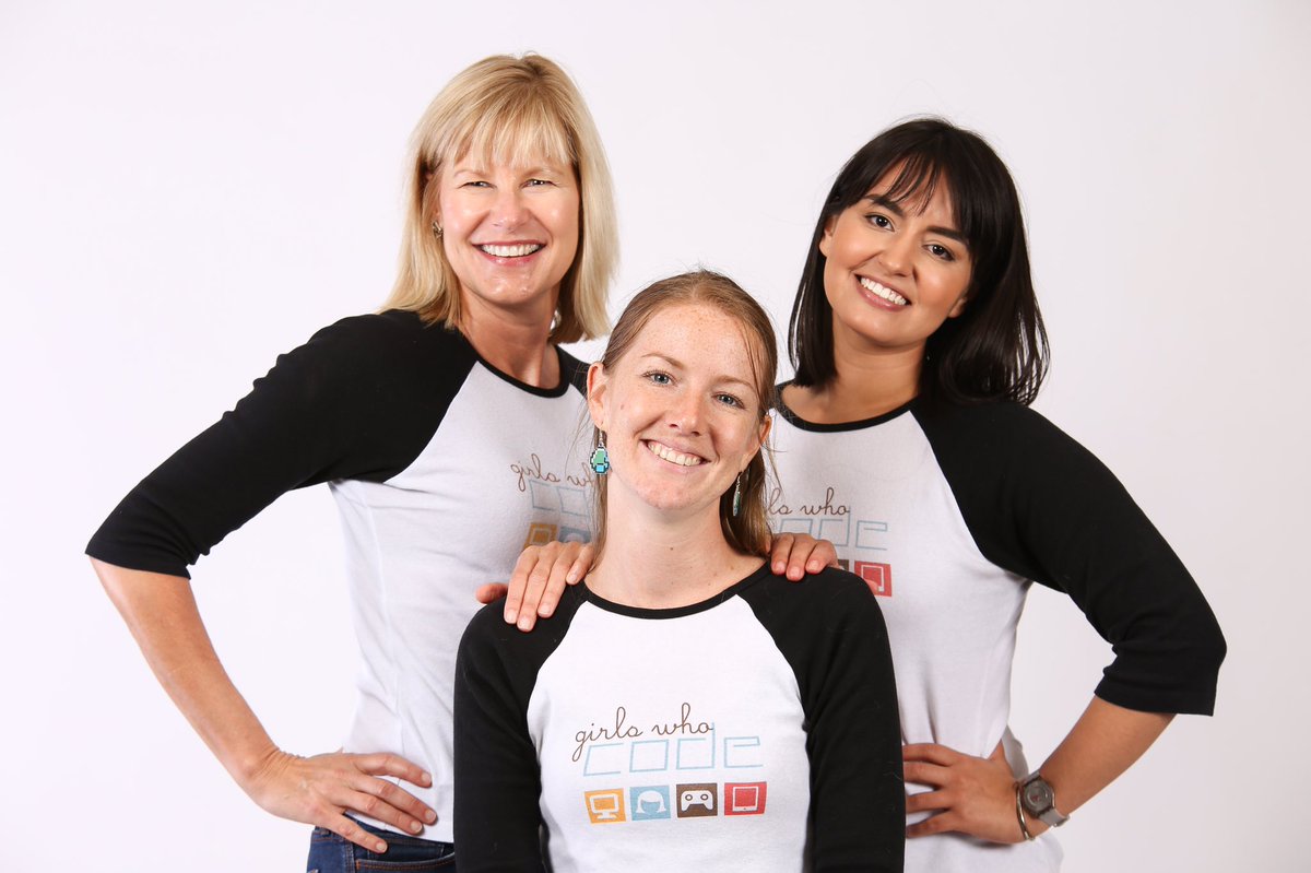 Love watching the brilliant leadership of <a href="/CassandraWilcox/">Cassandra Wilcox</a> and <a href="/IamChristinaEm/">Christina Machado</a> at <a href="/GirlsWhoCode/">Girls Who Code</a> Orlando. So proud.