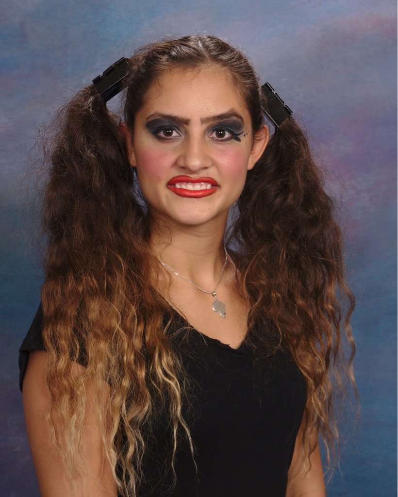 HMLYearbook2021's tweet photo. SENIORS, If you haven't made an appointment with #foxmar for your senior pictures, WHAT ARE YOU WAITING FOR????? https://t.co/2td37qxhNu