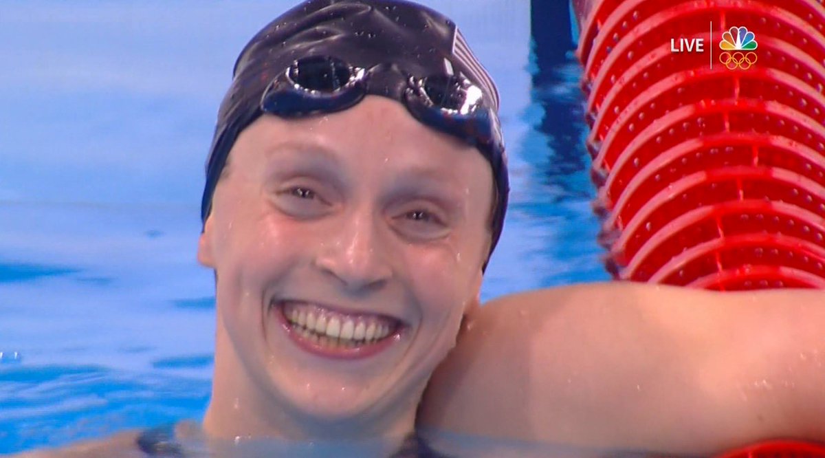 NBCOlympics's tweet photo. ALL SMILES! #Rio2016 #WorldRecord https://t.co/wden9Sx2Po
