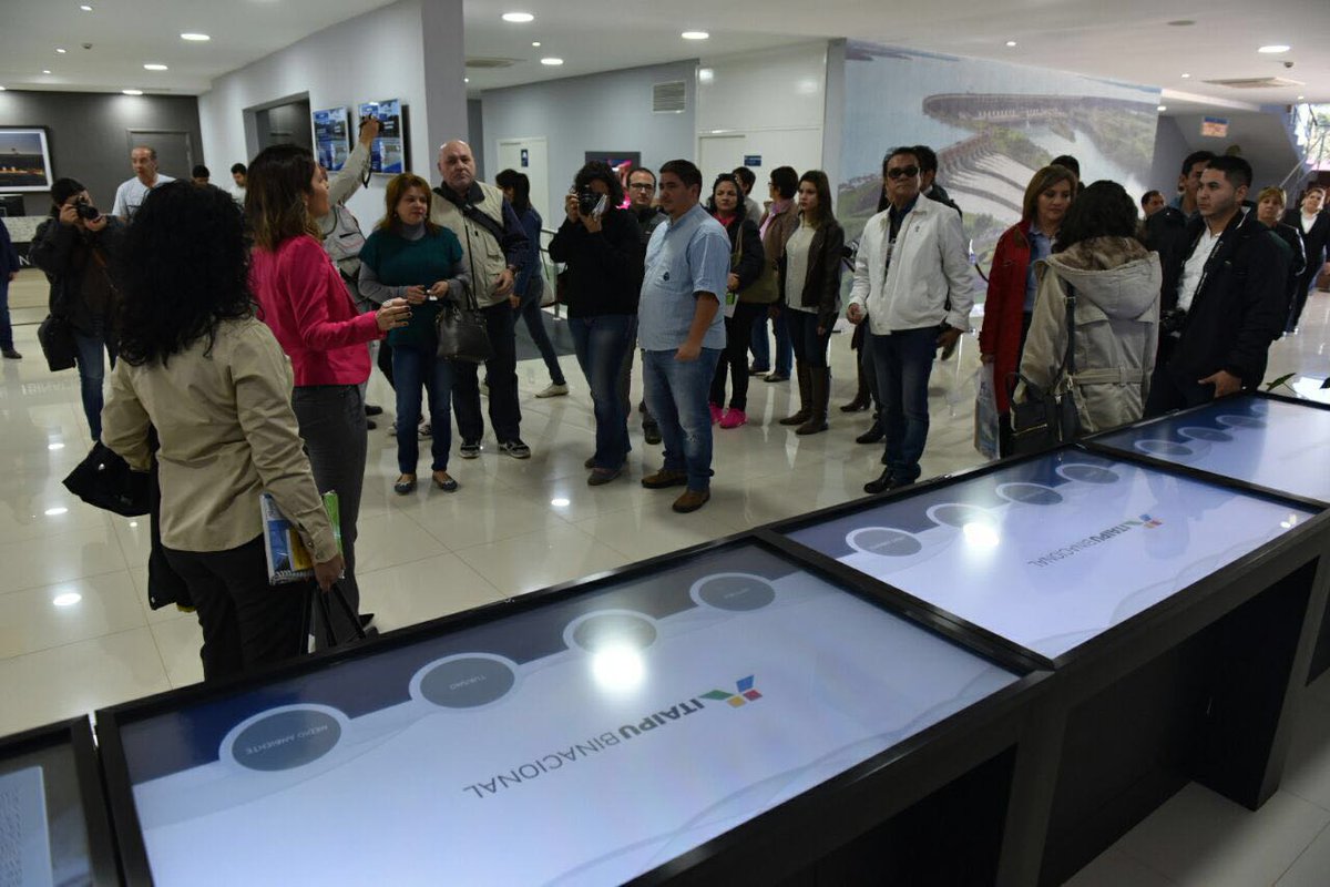 itaipuparaguay's tweet photo. [Ahora] Nuestro nuevo Centro de Recepción de Visitas y Buses híbridos con vista panorámica visitantes @Senatur_Py https://t.co/wIiPokGm2R