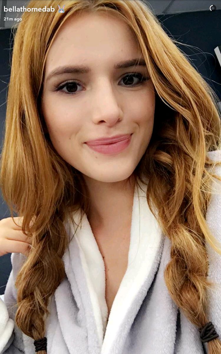 Kuvahaun tulos haulle famous in love paige