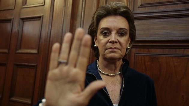 canalN_'s tweet photo. Luisa María Cuculiza: "Hombre que golpea una vez, golpea mil" ► https://t.co/2ms8qGk7Iz https://t.co/3wJnCjJU4s