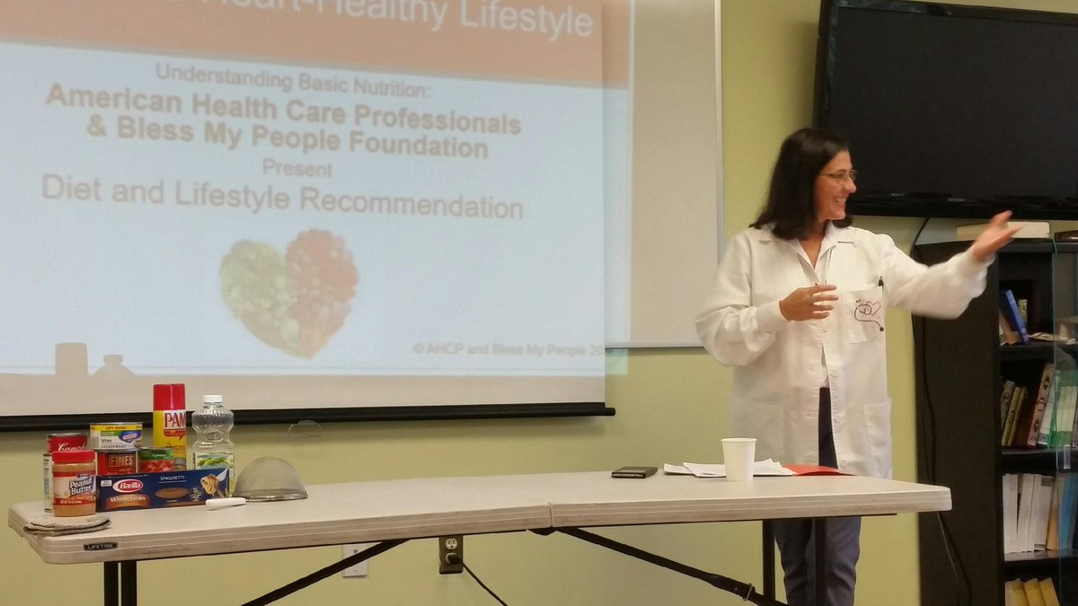 BlessMyPeople2's tweet photo. Beatriz at Adams Center teaching on Healthy Living. https://t.co/dDyt7ZUPzh