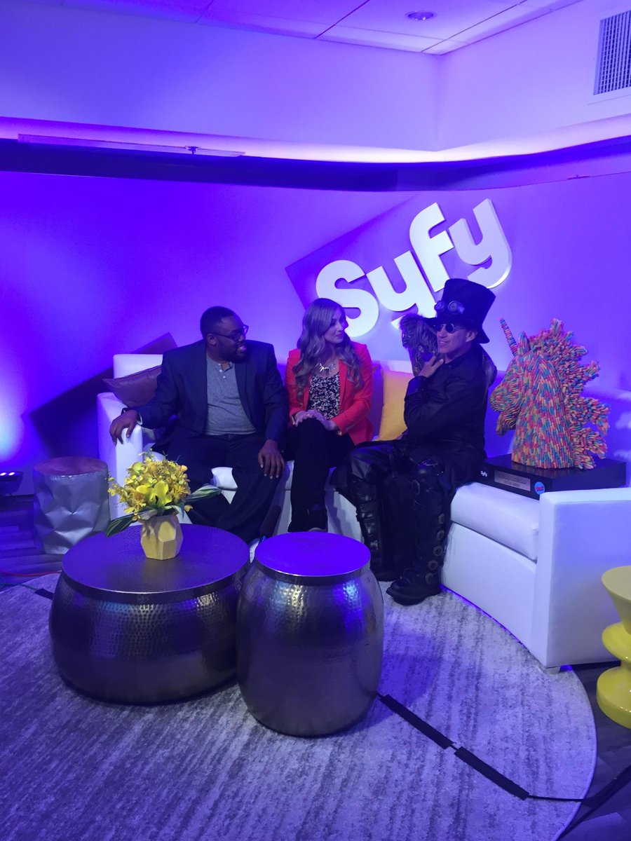 drpeepers82's tweet photo. @DeanLeCrone on @Syfy during ComicCon w/ Andre Meadows @BlackNerd and @thekatiewilson ...#syfy #Trolli @Trolli_USA https://t.co/T1nehFh247