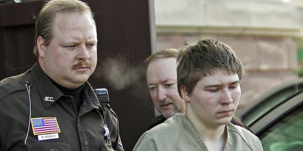 HuffPostUK's tweet photo. #MakingAMurderer's Brendan Dassey will be free in 90 days as judge overturns conviction https://t.co/zWbXPI5PKL https://t.co/KWgUd6GhGN