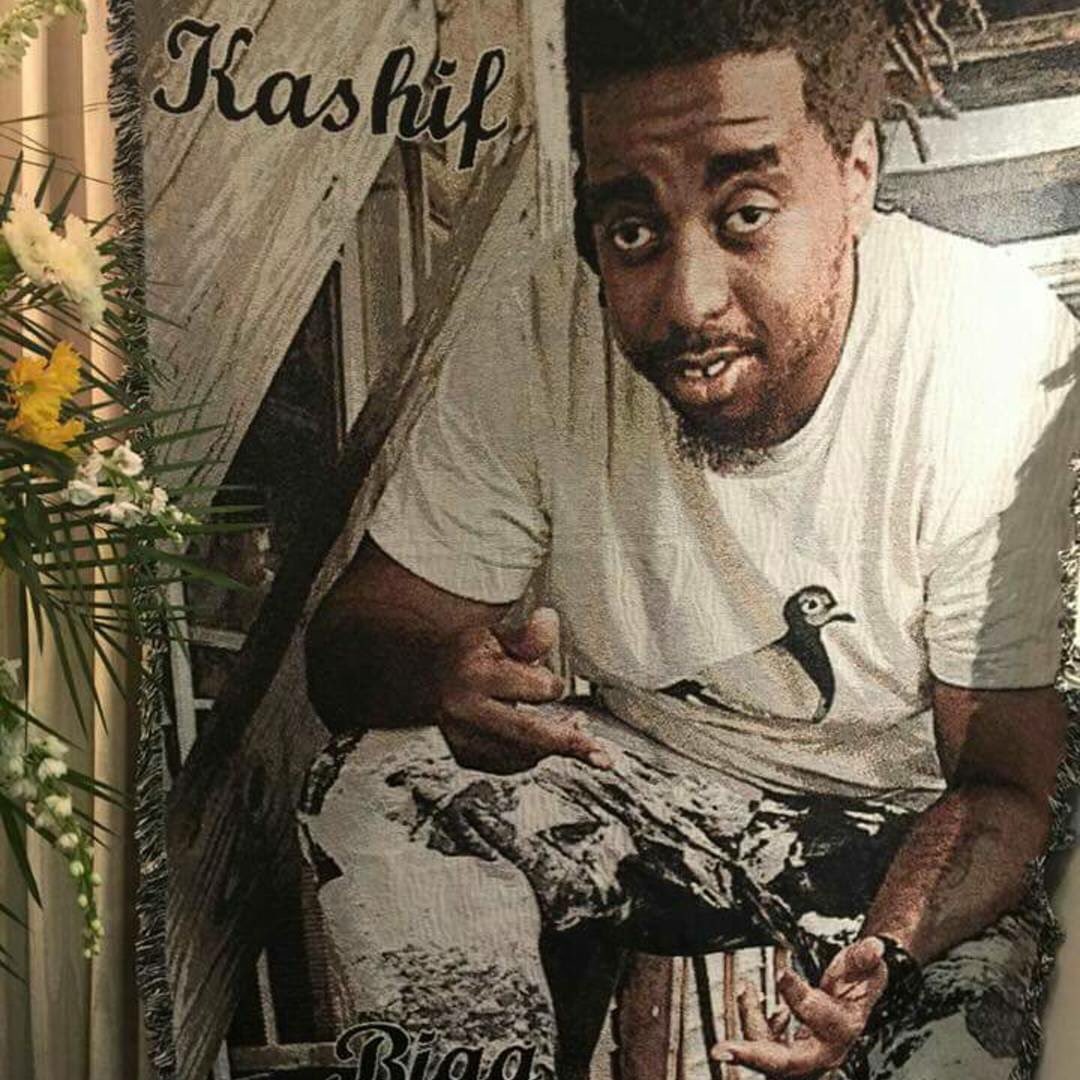 Flea_Tarentino's tweet photo. Happy born day..love u bro #BiggDay #2Trippy 😔😢😡..😘👼🏽 https://t.co/egV7apgkBg