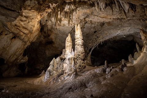 SeaBreeze_ME's tweet photo. #Lipska pećina - #Lipa #cave near #Cetinje this #summer season
#Boka_Group #Montenegro #Sea_Breeze https://t.co/navwsaMFsT