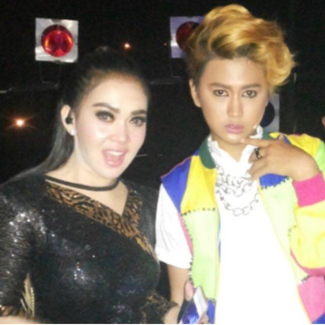 Join my LIVE > Gw make up bukan nakutin!!!! on #BIGOLIVE. live.bigo.tv/2108068754#cfc…