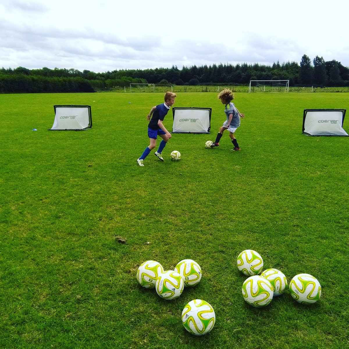 coerverleinster's tweet photo. Great finish to a great week #worldsnumber1 #skillsonshow @rosenallisafc https://t.co/R1EFfEu40f