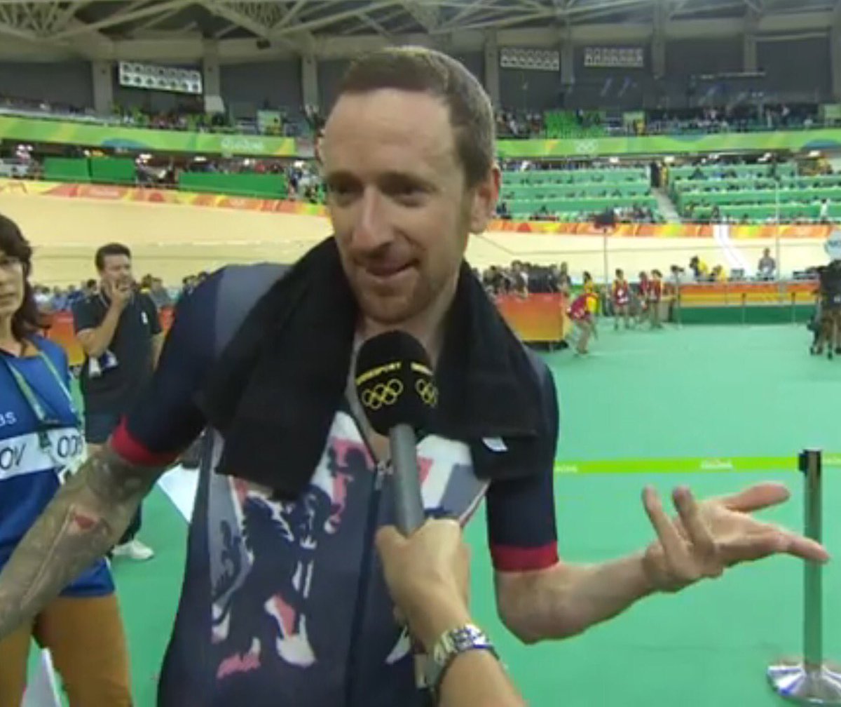 Robert Peston tweet media