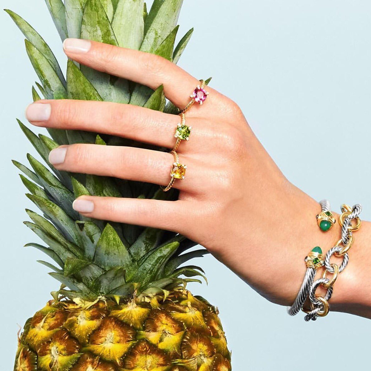 ProvDiamond's tweet photo. Juice up your weekend. #DavidYurman #ChâtelaineCollection #CableCollection #TGIF https://t.co/NivcFNqGMy