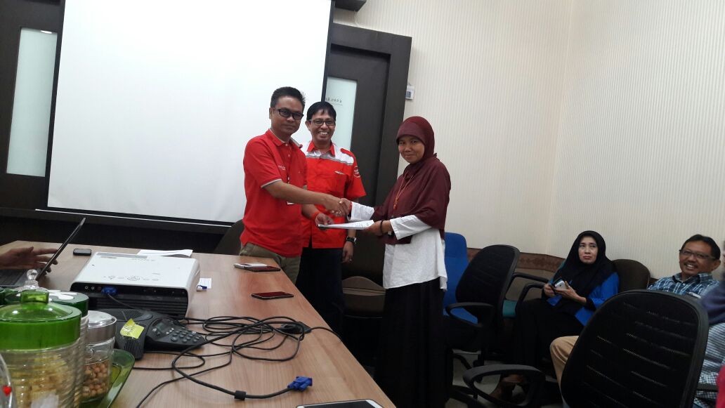 CCMTREG5's tweet photo. @parwi66 @_funtastic5_ #TelkomFuntastic5 #CCMTREG5 #update2know #smart lokasi kerja baru semangat baru prestasi baru https://t.co/VE7qCFYWC0