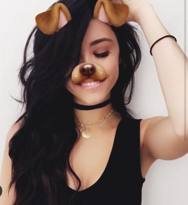 DuoViolin's tweet photo. MadisonBeer is the most precious human being to have ever walked on this earth. https://t.co/O2Z73Exs16