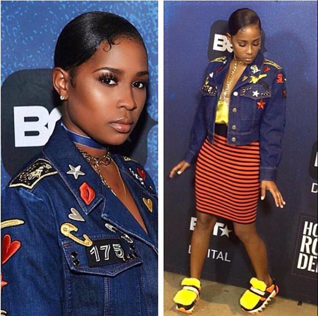 boujeejamaica's tweet photo. Sheeesh Wifeππ @DeJLoaf Give The Paparazzi A Breakπβ¨ #QueenDej #MelanatedGoddess https://t.co/JrZxpCXpsn