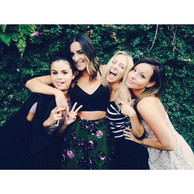 SammyDrokelts's tweet photo. Happy Birthday @LABeachGirlCB. Love you more than anything❤️ https://t.co/aFObt3OIX9