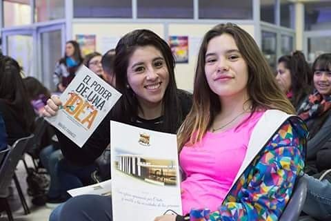 campabethel's tweet photo. Ya tenemos la hoja de ruta y el libro de Matias Franco! 
Empezó #Training2016 #ElPoderDeUnaIdea https://t.co/ry8sYfTiQo