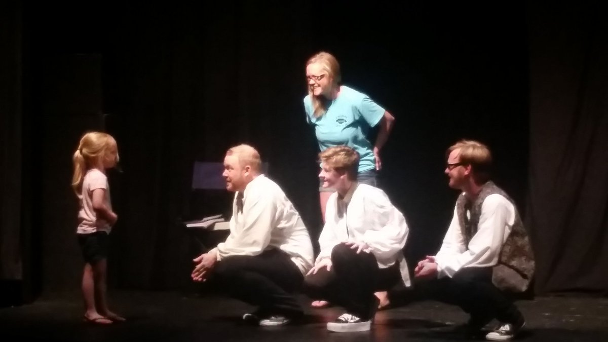 RosebarnTheatre's tweet photo. Thx to Bob &amp; Rapunzel for helping out the gang #RBT #WillAbridged https://t.co/AiVXQl2JfS