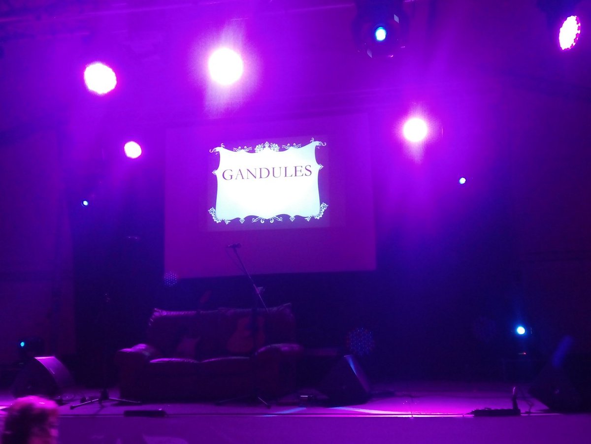 Esto empieza! <a href="/LosGandules/">Los Gandules</a>