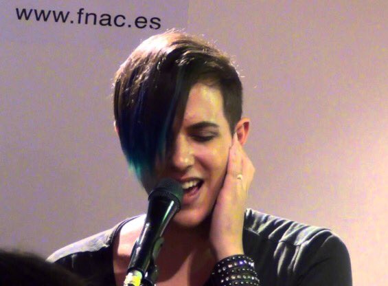 1freia1's tweet photo. @GarsonOfficial bueno y si nos canta un poquito ya.... #parrake 💜💜💜💜💜💜💜 #QueremosGarsonCam https://t.co/IbqquoJl8b