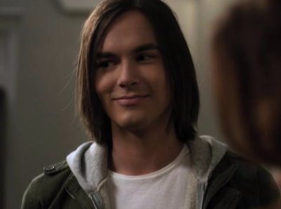 Caleb_plliars's tweet photo. ¿Cuál debería ponerme de perfil? https://t.co/Dajp8XnUVe
