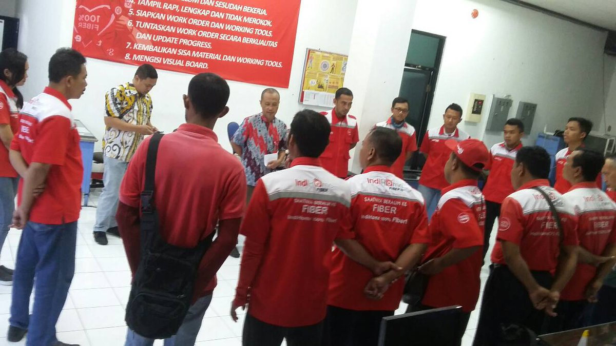 5hobirin's tweet photo. @Parwi66 @_Funtastic5_ #TelkomFuntastic5 #KDTREG5 #3 Prima #rapatkan barisan, berikan arahan di sharing pagi👍👍👍 https://t.co/5V8oVNjGyH