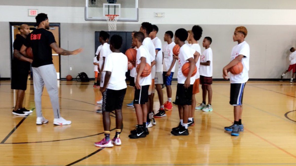 Andre Emmett (@dreemmett) on Twitter photo 