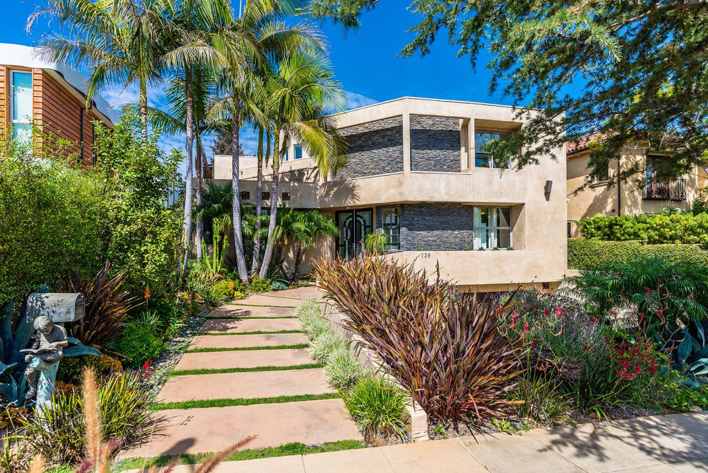 ARIA Properties tweet media