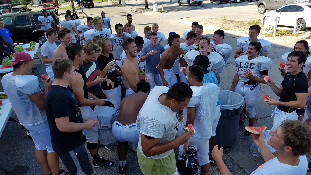 LSE_FB_Boosters's tweet photo. Football season is officially here! #watermelonfeed #goknights @SoutheastFB https://t.co/CjZrZMlLOD