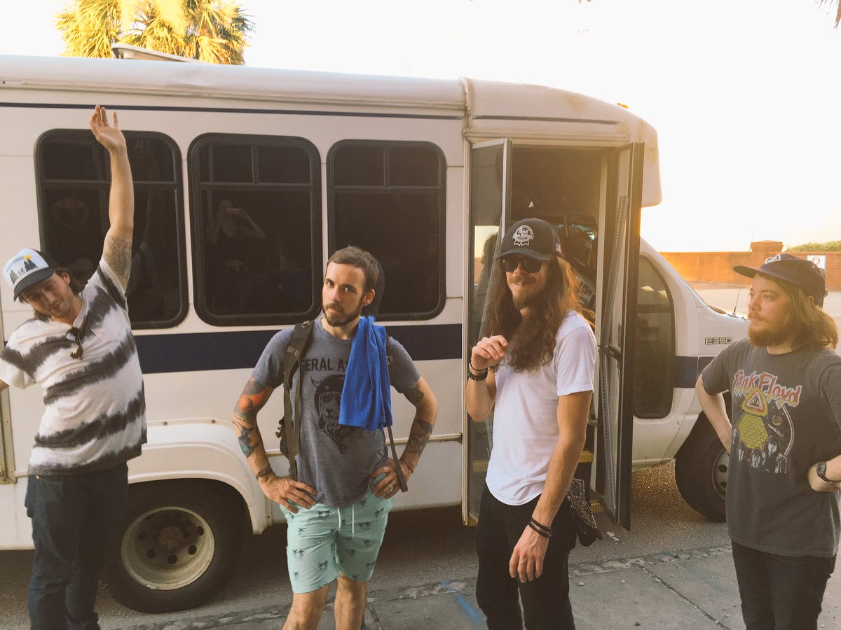 The Palms have officially landed in chuck-town! See ya tonite at <a href="/TheRoyalAmericn/">The Royal American</a> w/ <a href="/etandersonmusic/">ET Anderson</a> 🚌✌️🎶