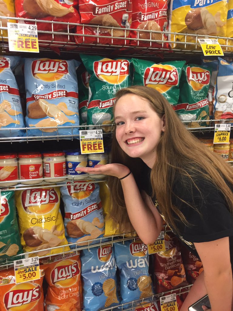 ninatrinhh's tweet photo. #FHSVolleyball #clue14 https://t.co/Ghq4tliJEv