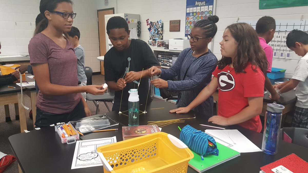 taurusnme's tweet photo. @colemanms546 these 6th graders were up for the challenge. Who would build the tallest tower? https://t.co/5HS9mieFUZ